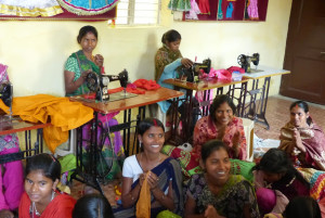 Une école à Bodh Gaya : l'atelier de couture